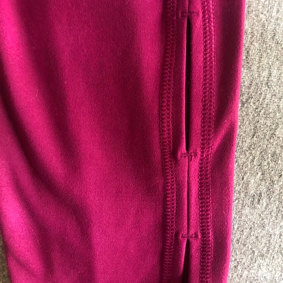 Yogalicious Leggings - Picture 2 of 3